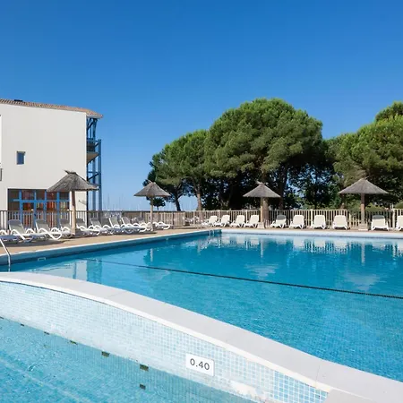 Odalys Du Port 홀리데이파크 3*