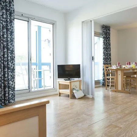 Odalys Du Port Holiday park Hourtin